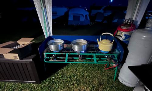 Gas cooker - all the way from Winterton