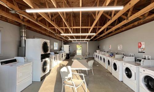 Pay with your cell phone on the app