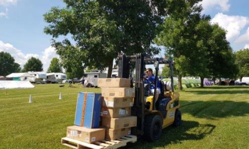 Oshkosh 2018 Setting Up (12).jpg