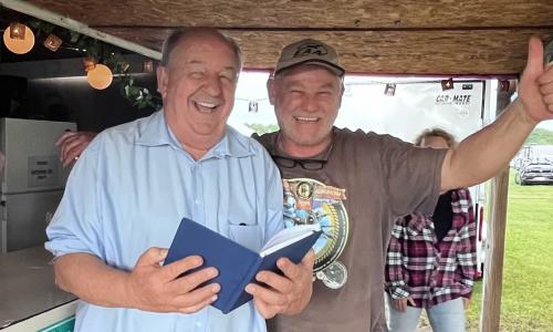 Early birds, Karl & Philip acquainting themselves with the bar