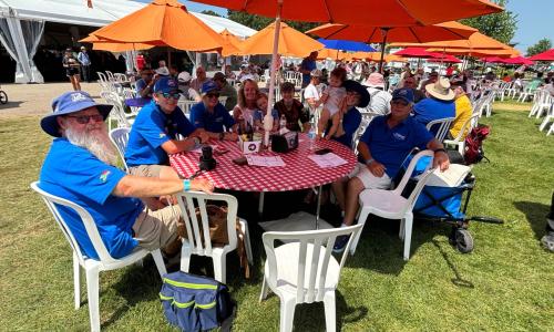 Lunch after parade 2024.jpg